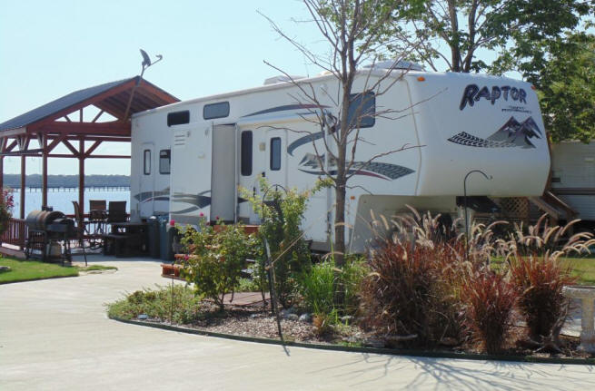 Lake Fork RV park over sized lots