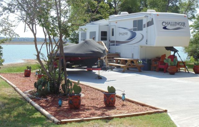 Our RV Sites are over-sized large lots to give our great people plenty of room.